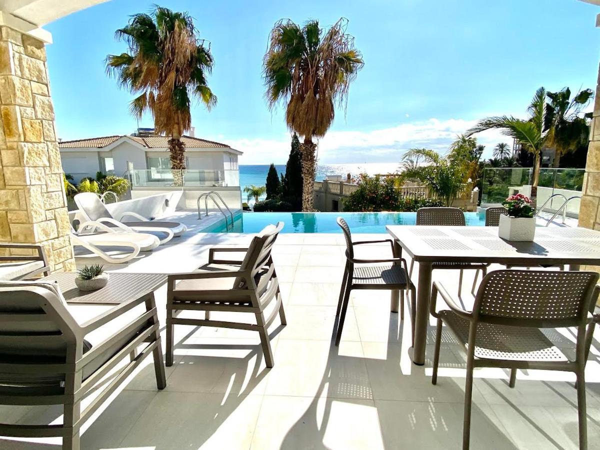 Coral Bay Beach Villa Paphos Exteriér fotografie