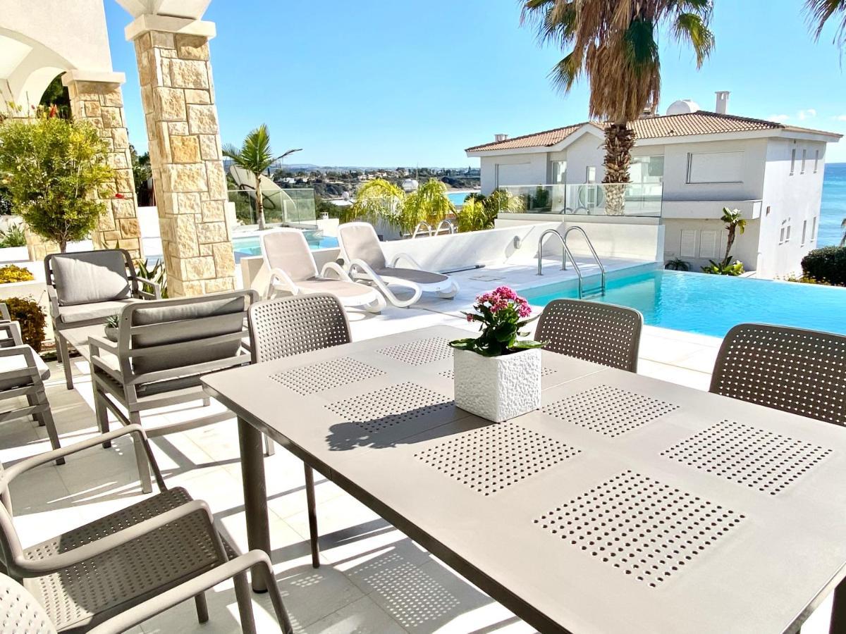 Coral Bay Beach Villa Paphos Exteriér fotografie