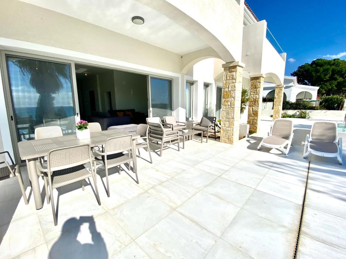 Coral Bay Beach Villa Paphos Exteriér fotografie